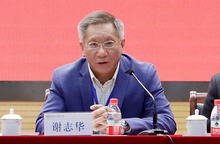 http://news.zua.edu.cn/__local/3/98/7A/98B2CCE330CD9DB1BD76080A3F0_0699B59A_F95A2.jpg